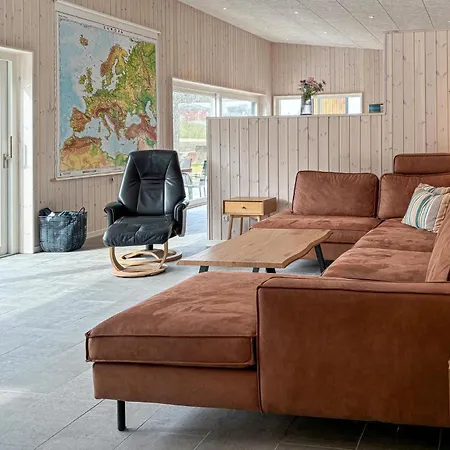 Stunning In With Sauna * Spottrup